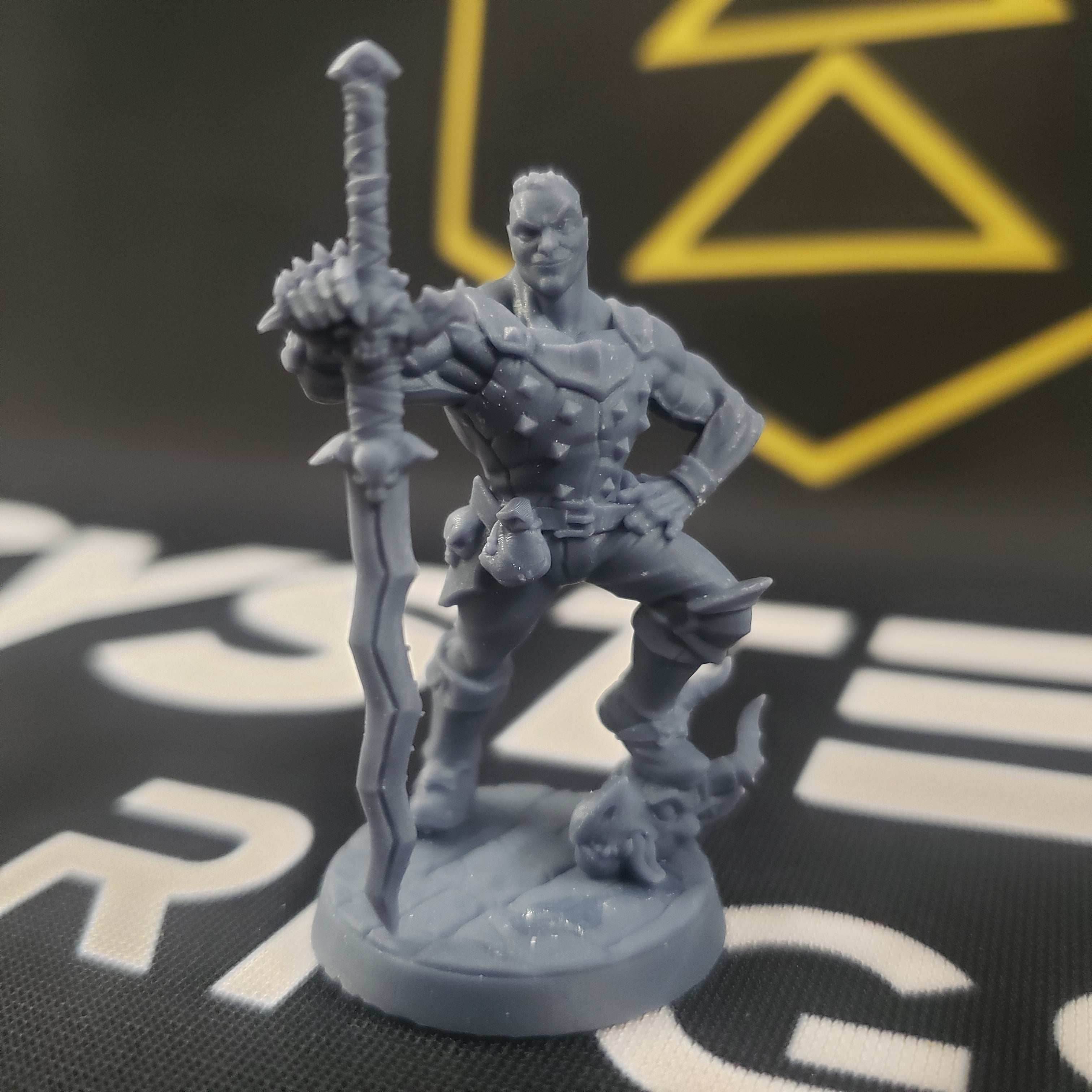 Tino Kobold-Bane (Male Human Barbarian) - 