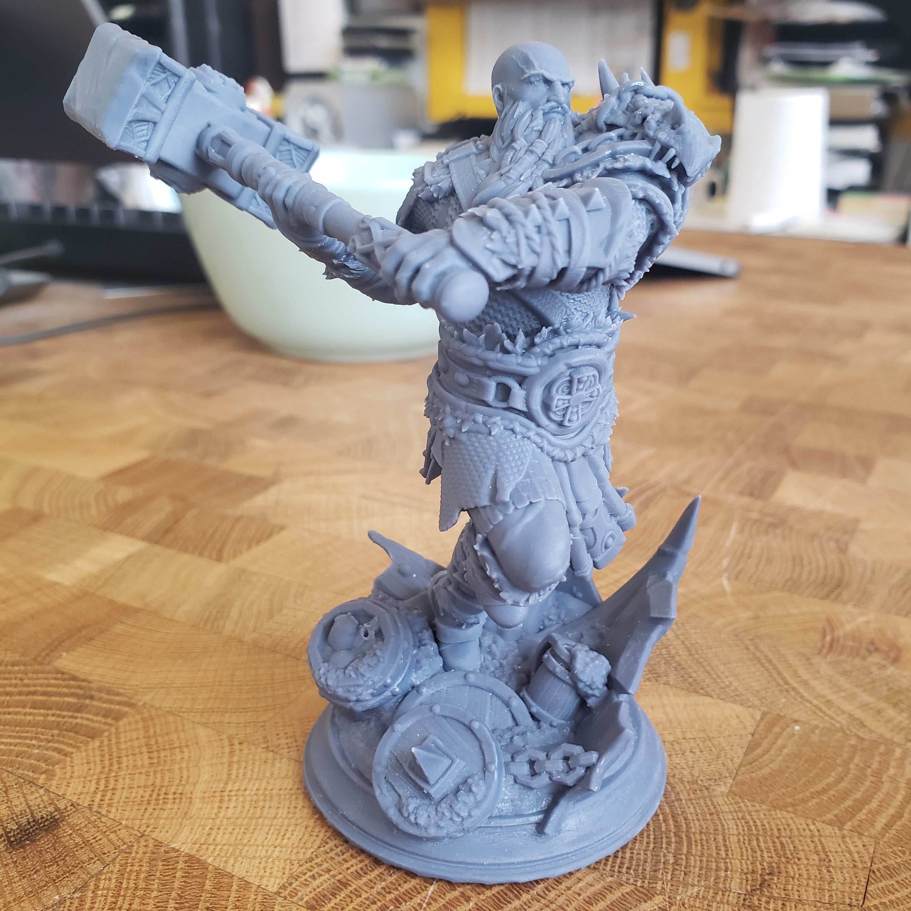 Froth the Beligerant (Male Human Barbarian) - 32mm Scale