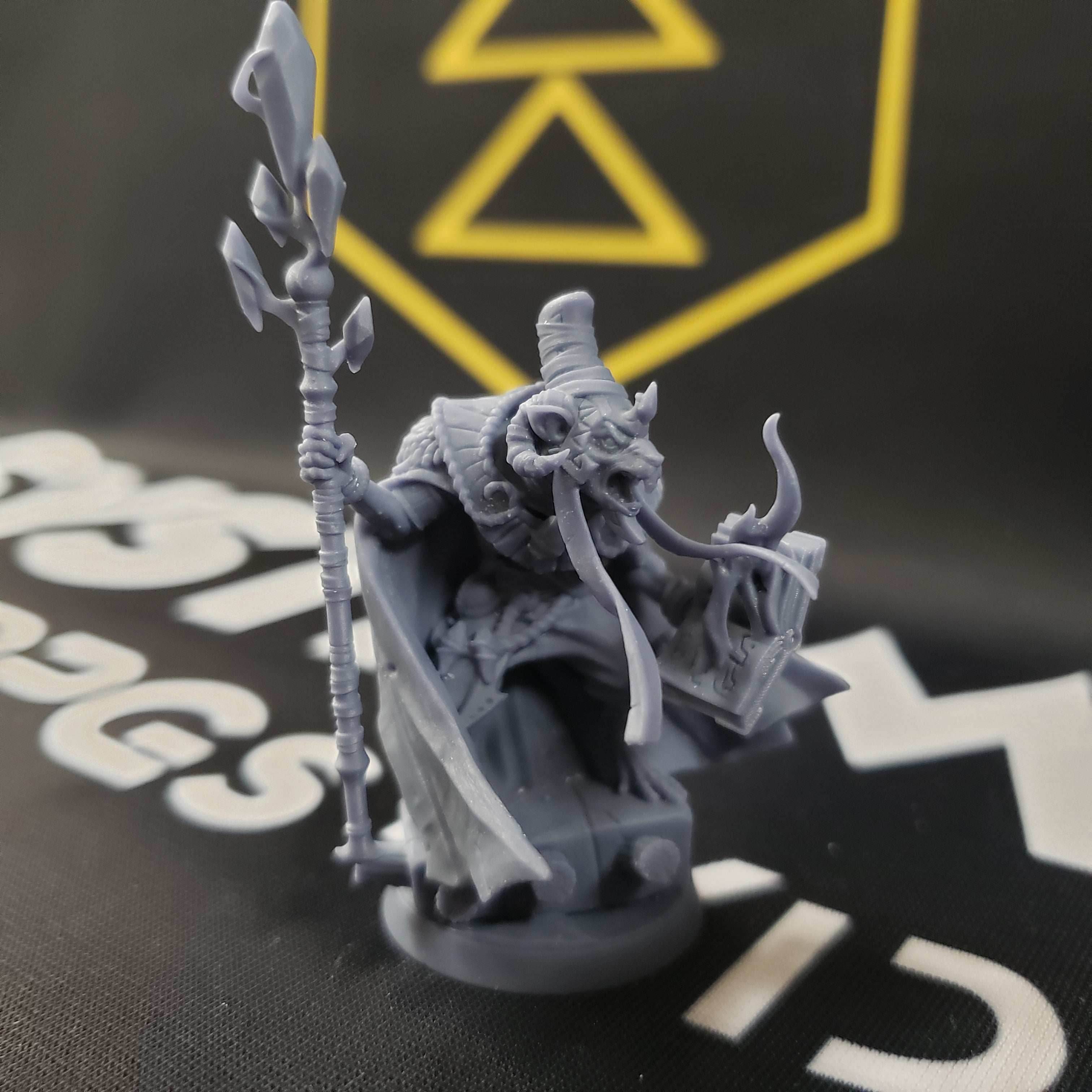Shardaket, the Cruel Harvester (Male Ratkin Sorcerer) - 