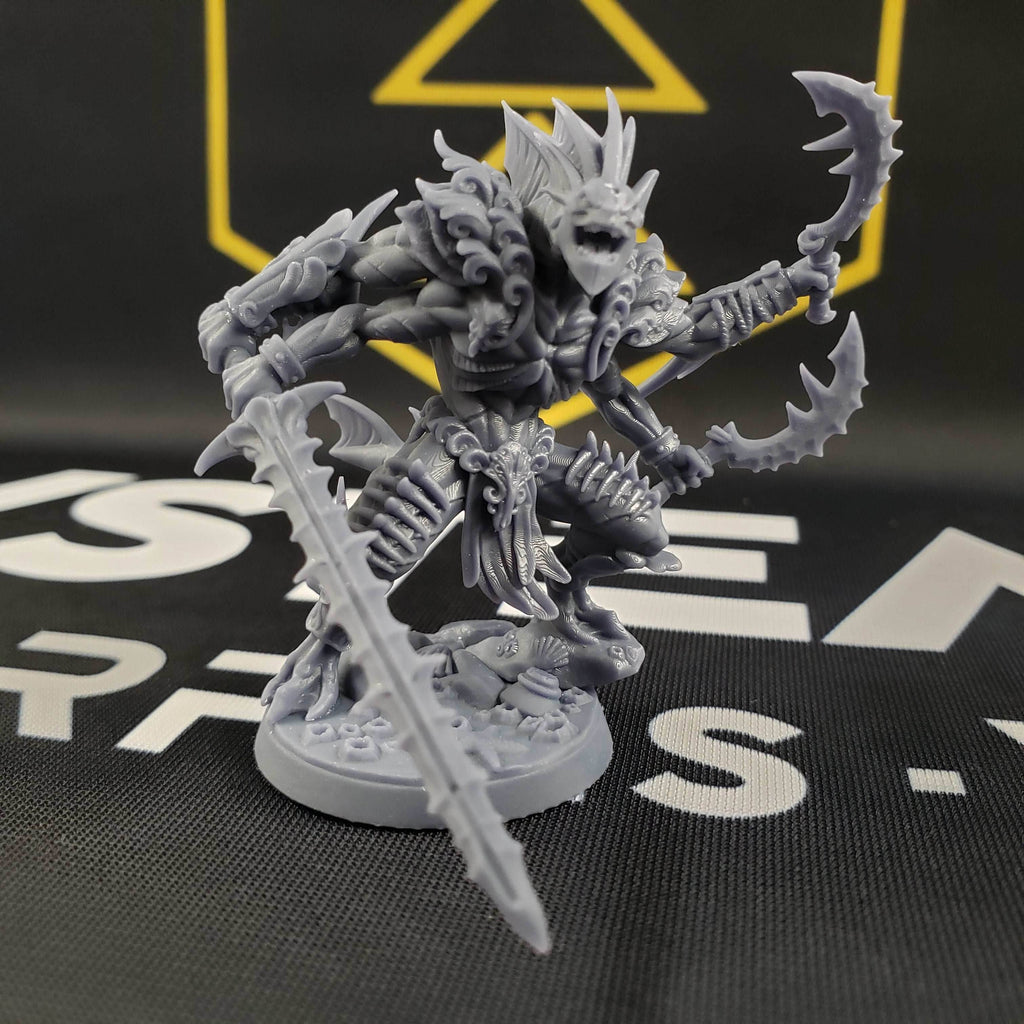 Makakuna, Tide Champion (Male Merfolk Fighter) - With Helmet