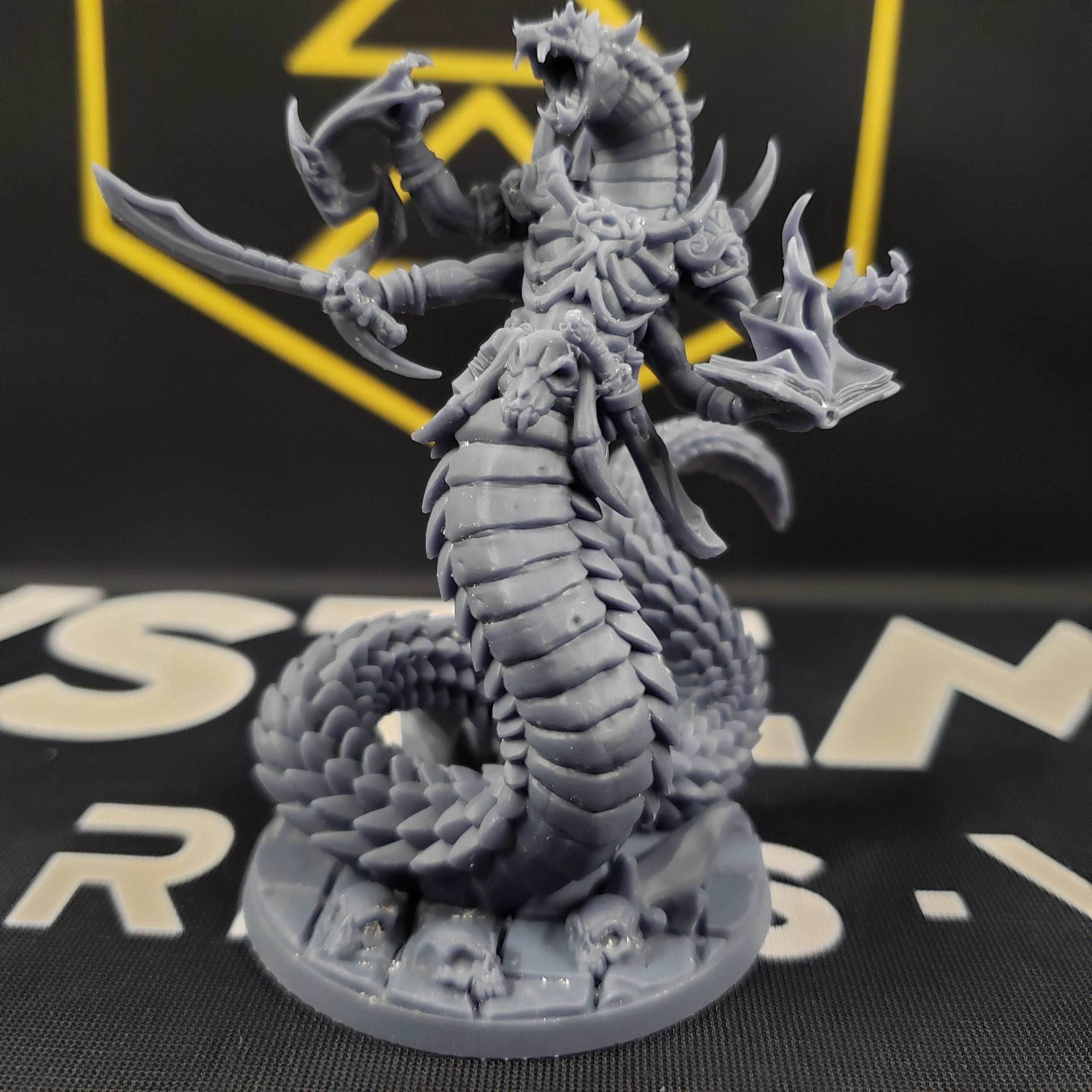 Nargskerak Darkscale (Goliath Yuan-ti Necromancer) - 