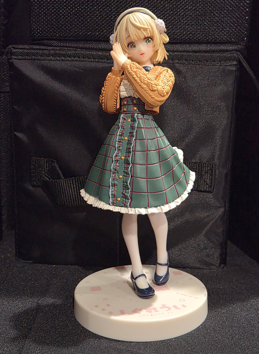 Shigure Ui Trio-Try-It Prize Figure – Winter Outfit – FuRyu – 7.8" Statue