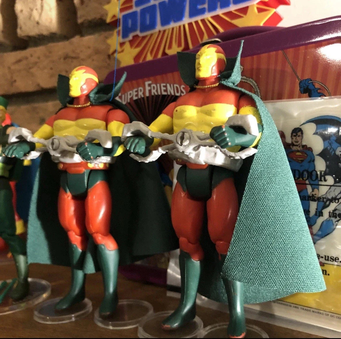 Vintage Kenner DC Super Powers Mr Miracle Hand Cuff Shackle Repro Part 1984 1985