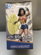 HeroClix: Marvel 15th Anniversary Elseworlds Colossal Skyscraper Wonder Woman - 