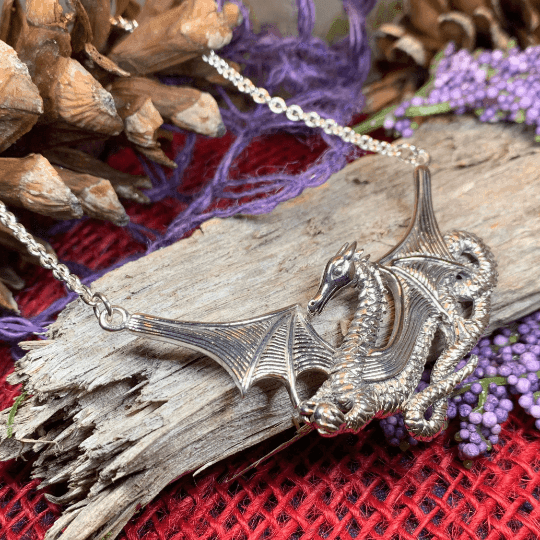 Saga Dragon Necklace - 