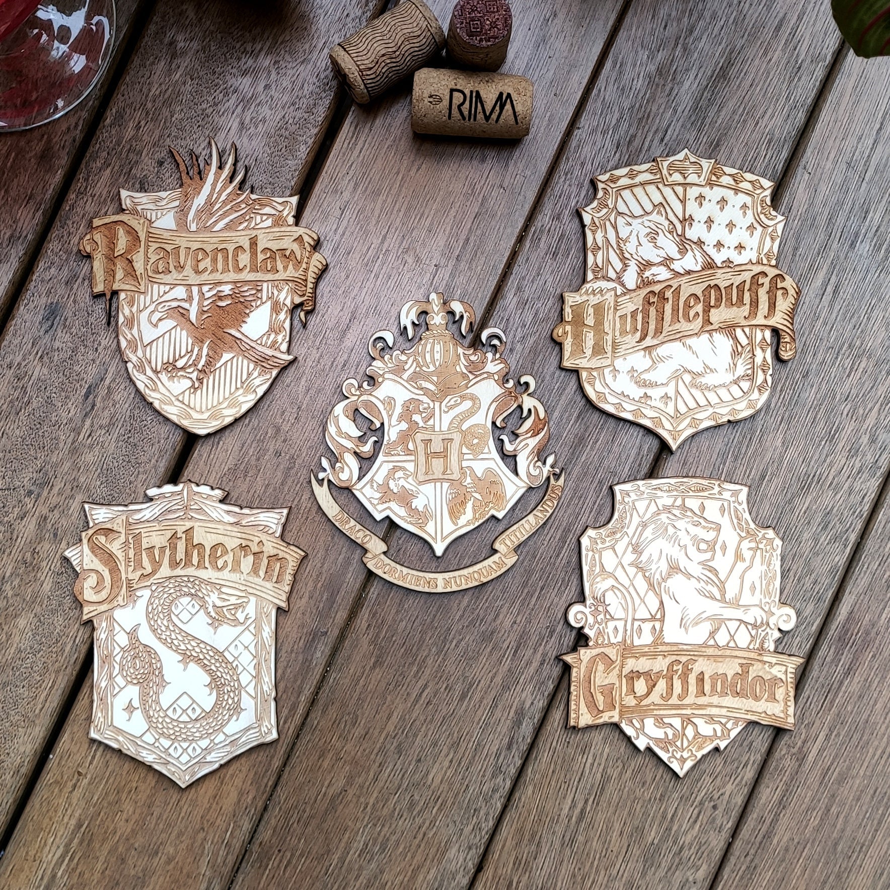 Set of 5 Harry Potter Wooden Coasters - Handmade Gift - Housewarming - Wood Kitchenware - Hogwarts Schools