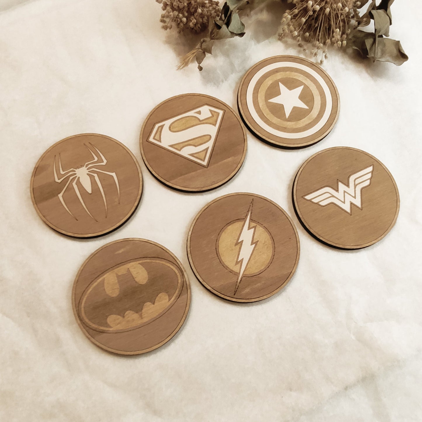 Set of 6 Superheroes Wooden Coasters - Handmade Gift - Housewarming - Wood Kitchenware