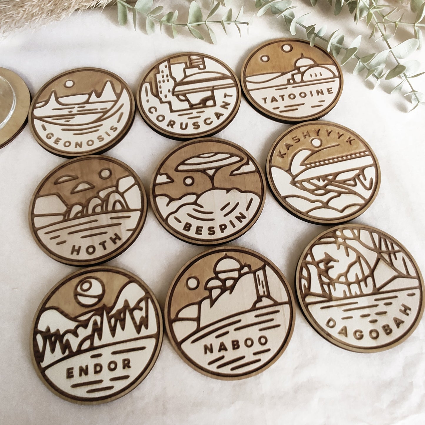 Set of 9 Star Wars Planets Wooden Coasters - Handmade Gift - Housewarming - Wood Kitchenware