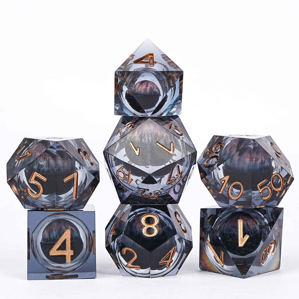 Sharp-edged black dragon's eye transparent liquid core resin DND dice set + copper font