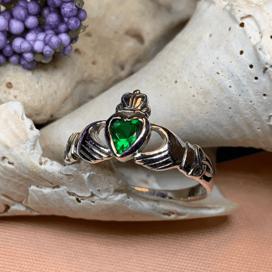 Claddagh Trinity Knot Ring - 6