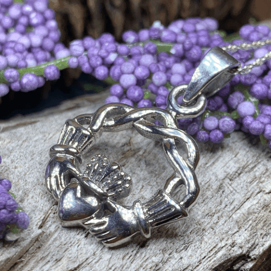Shanagolden Claddagh Necklace - 