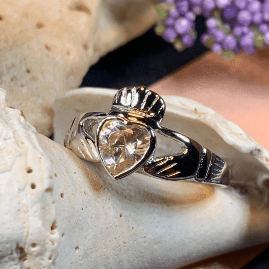 Champagne Diamond Claddagh Ring - 4