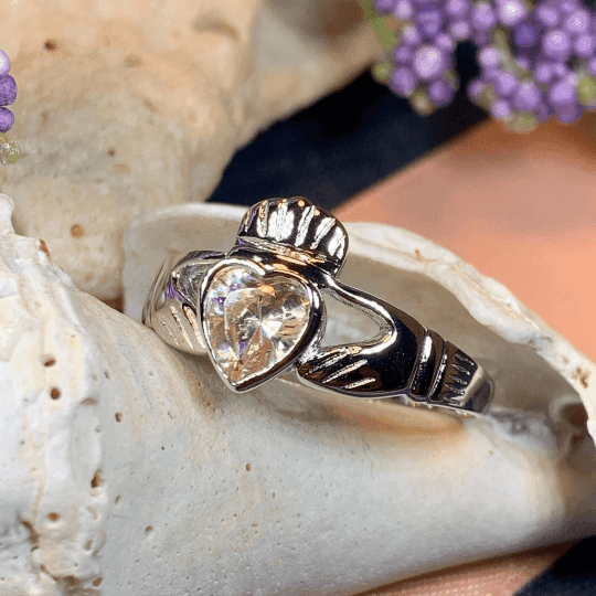 Champagne Diamond Claddagh Ring - 4