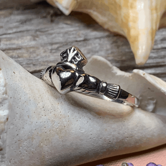 Dunlavin Claddagh Ring - 5