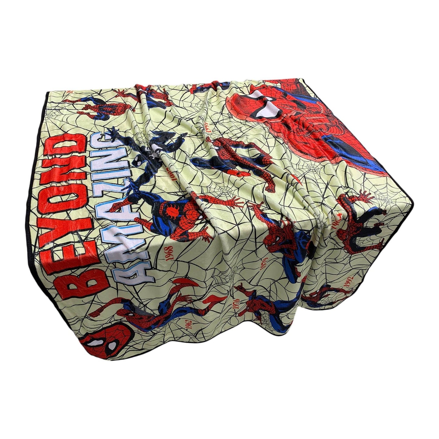 Spider-Man Beyond Amazing 60th Marvel Flannel Throw Super Soft Fleece Blanket 45x60in - 