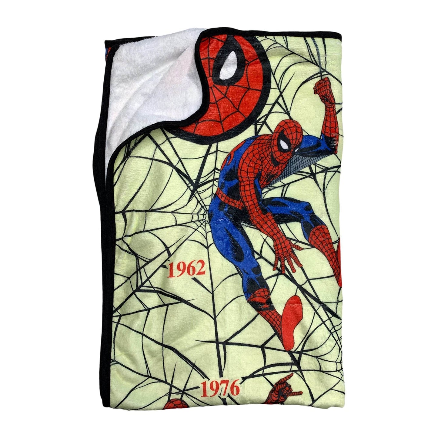 Spider-Man Beyond Amazing 60th Marvel Flannel Throw Super Soft Fleece Blanket 45x60in - 