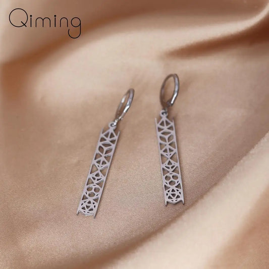 Stainless Steel Dungeons And Dragons Hoop Earrings Women Geometric Vintage Jewelry Earring