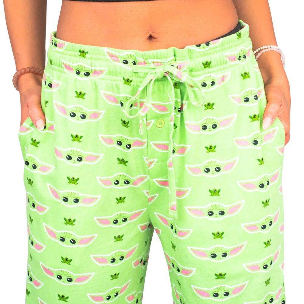Star Wars Baby Yoda and Frogs Pajamas Green Lounge Pants - S