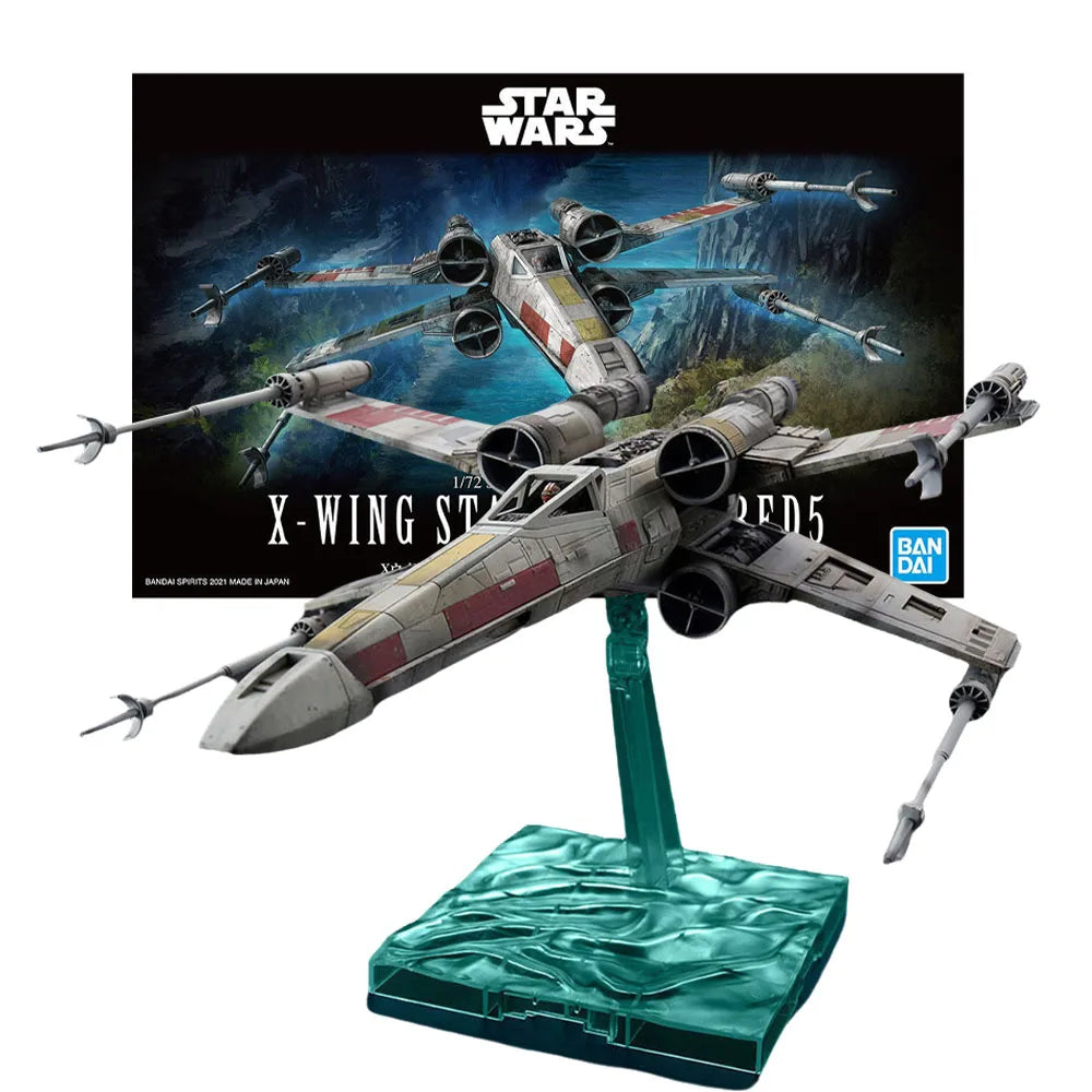 Star Wars The Rise of Skywalker Model Kit  X-Wing Starfighter Red 5