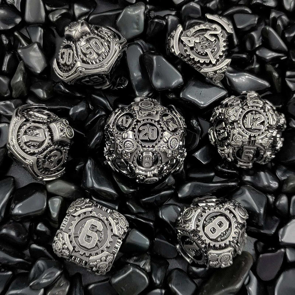 Steampunk - silver and black mechanical gear metal dice set