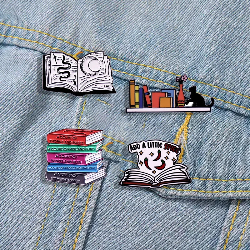 Stylish Book Lovers Enamel Pin Cat and Bookshelf Brooch Badge to Gift Student Friends Unique Jewelry Book Accessories