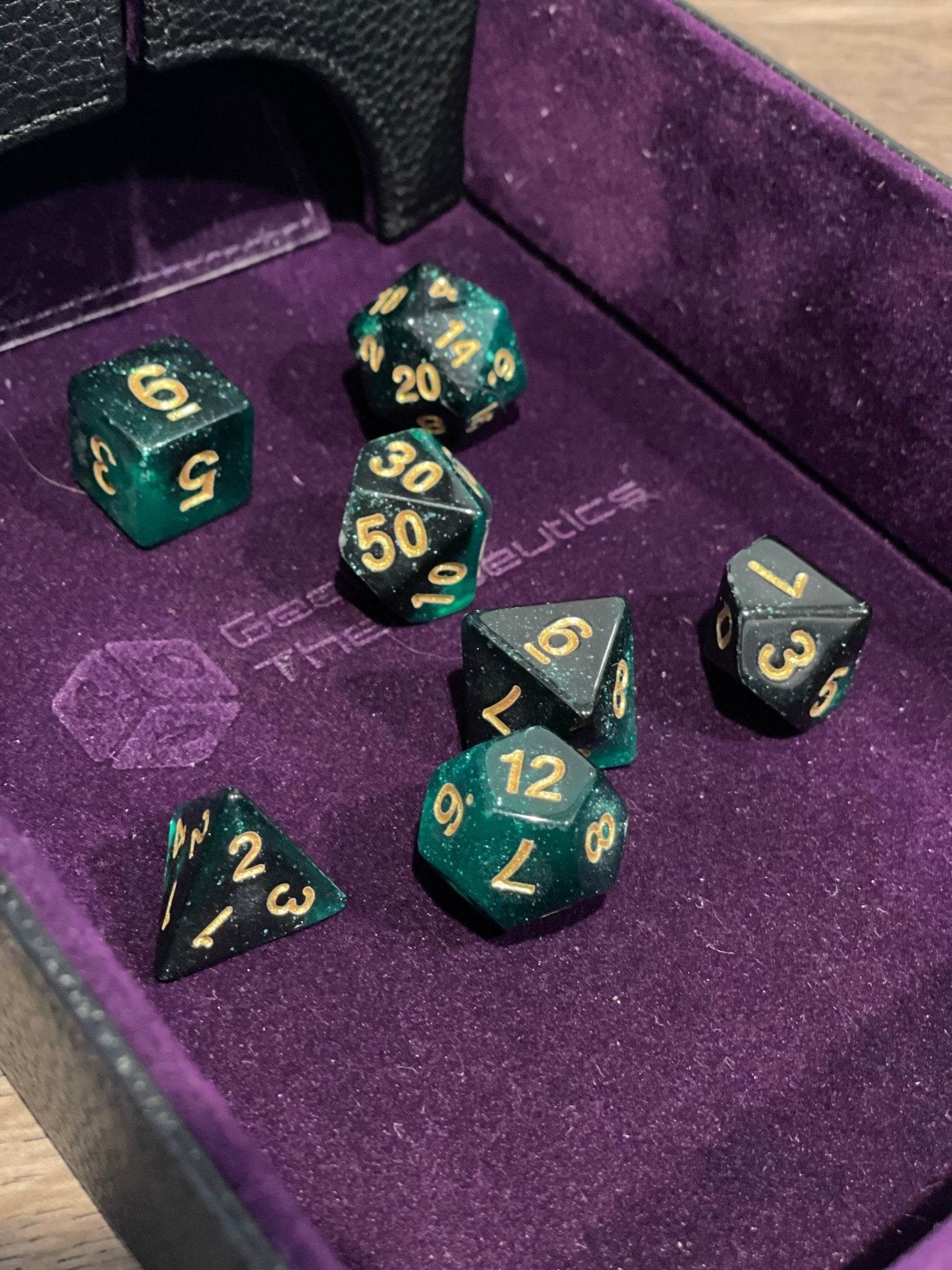 Swiftmend Dungeon Master Dice Set (Includes Bag) - 