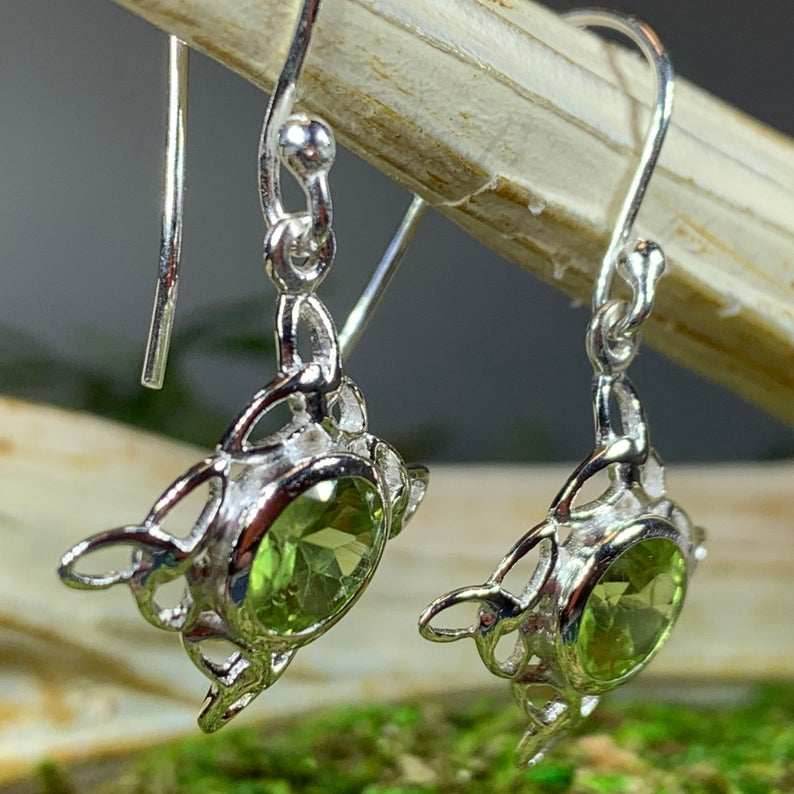 Annalise Gemstone Trinity Knot Earrings - Peridot