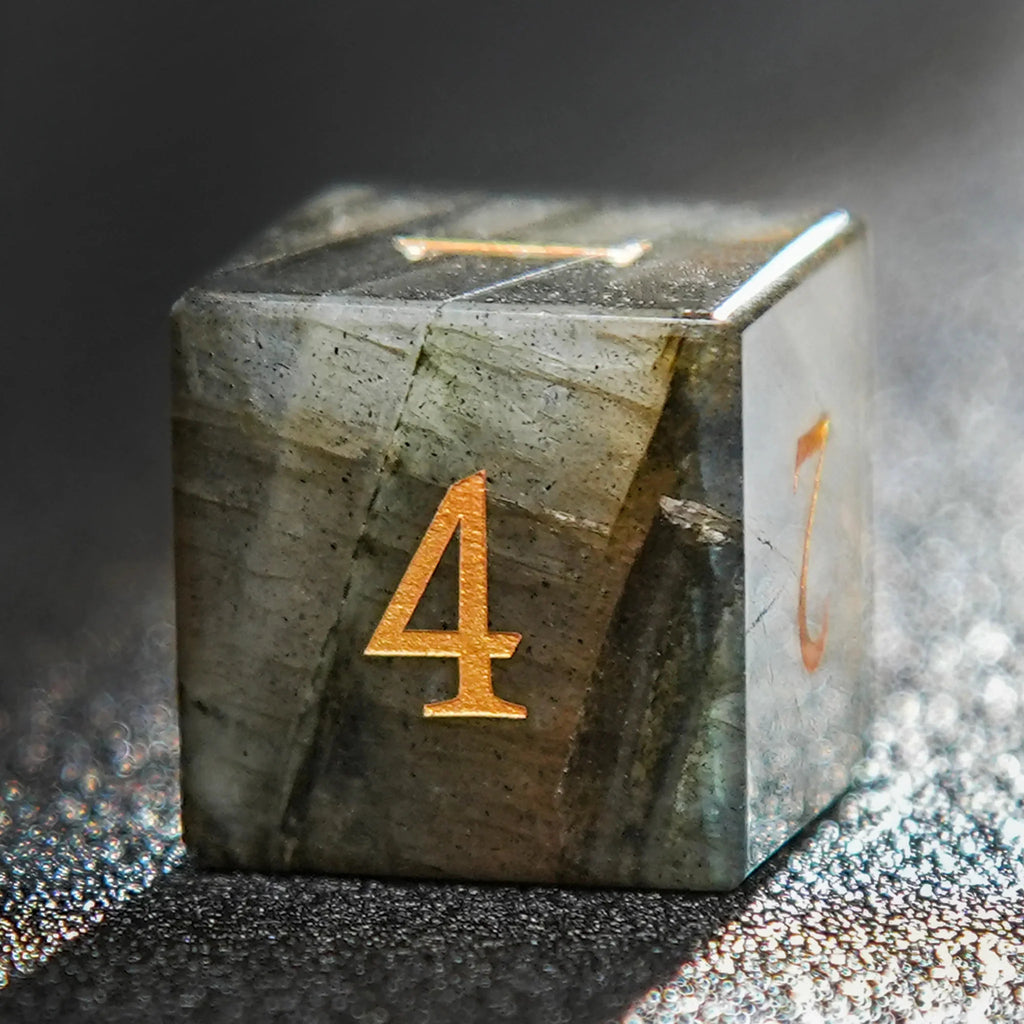 Undead Race - Pull Feldspar Gemstone Dice Set + Gold Font
