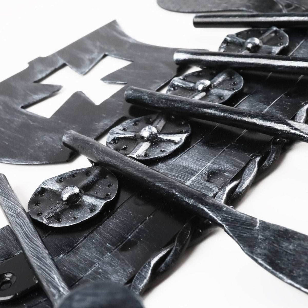 Silver Stand for Leviathan Axe - 