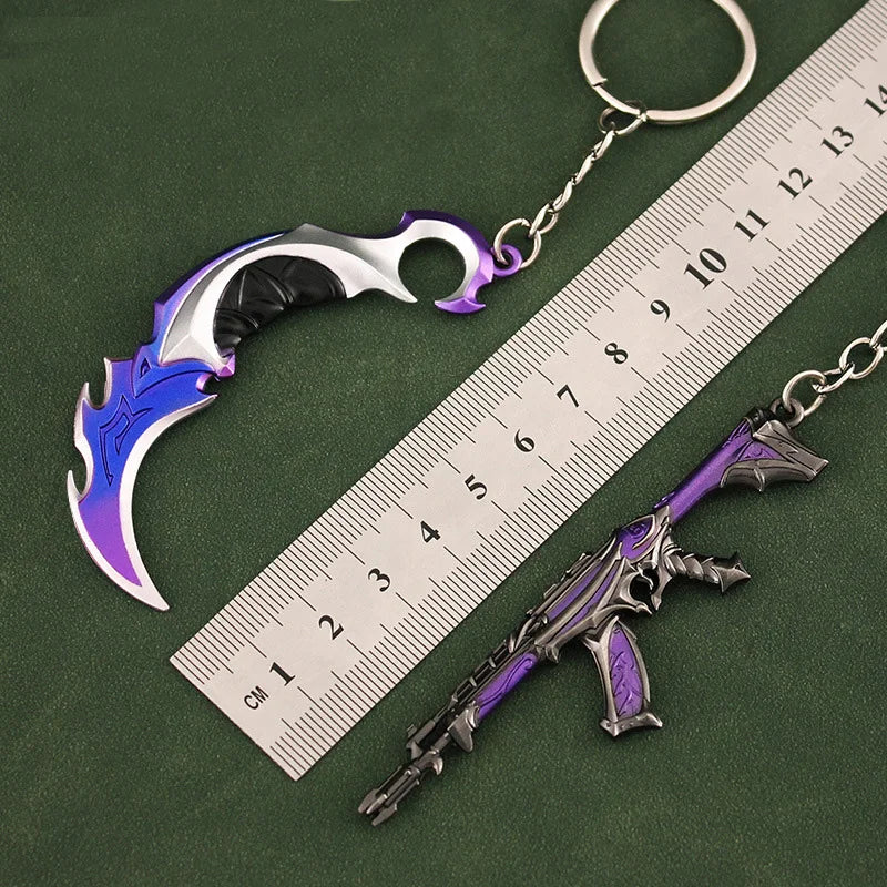 Valorant  Melee Reaver 2.0 Karambit Keychain Game Peripheral M4 Samurai Dagger Model Metal Key Ring Pendant Jewelry Male Gift