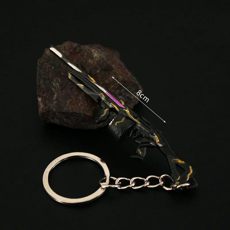 Valorant  Melee Reaver 2.0 Karambit Keychain Game Peripheral M4 Samurai Dagger Model Metal Key Ring Pendant Jewelry Male Gift