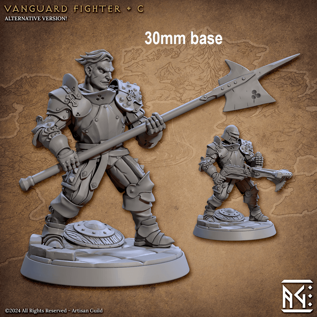 Vanguard Fighter: Base Sculpt C (Male Human Fighter) - With Helmet / Halberd