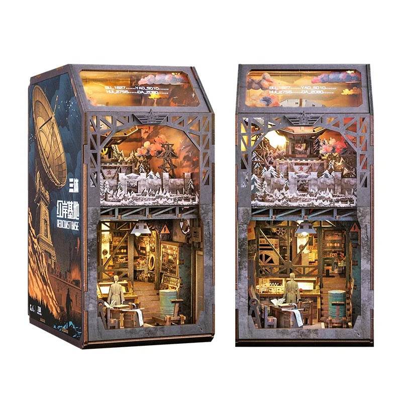 Book Nook Wizardi Miniature - Red Coast Base Roombox Kit - 