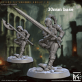 Veiled Sisterhood Rogue: Sculpt B (Female Human Fighter) - No Hood / Claymore