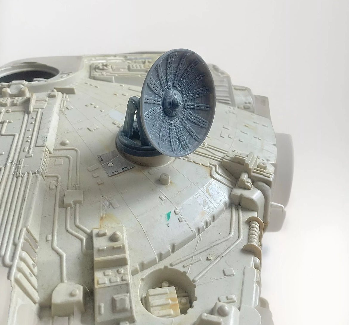 VINTAGE STAR WARS 1978 Millennium Falcon Satellite Disc Replacement REPRO