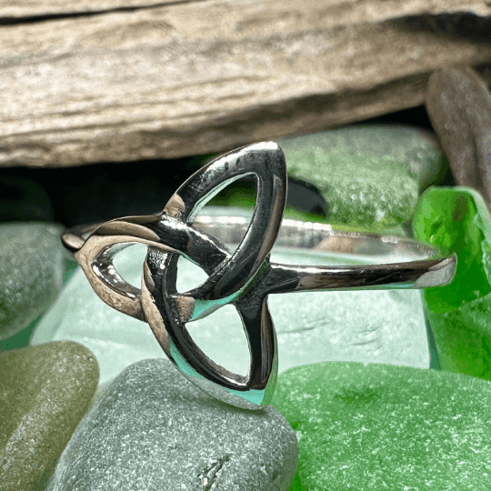 Echo Trinity Knot Ring - 6
