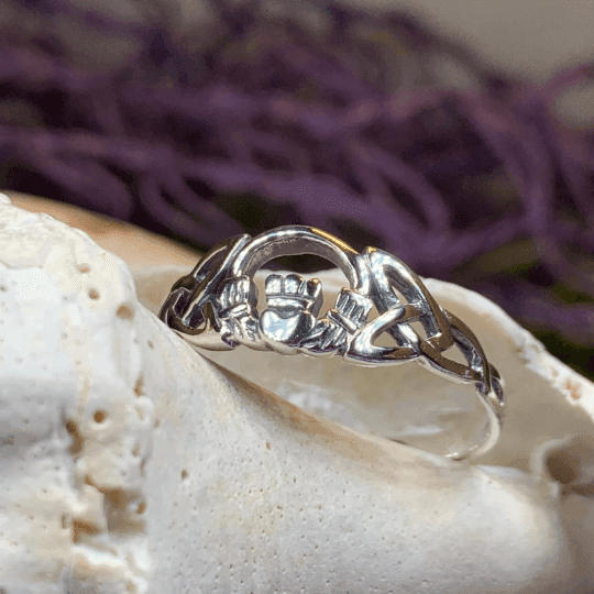 Claddagh Celtic Knot Ring - 5