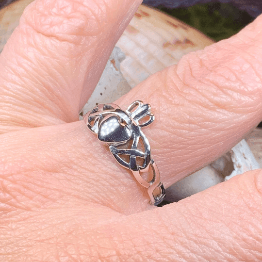 Irish Claddagh Trinity Knot Ring - 8