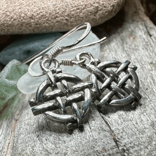 Shield Knot Earrings - 