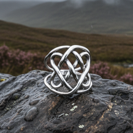 Classic Celtic Knot Ring