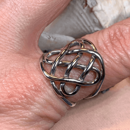 Classic Celtic Knot Ring - 7