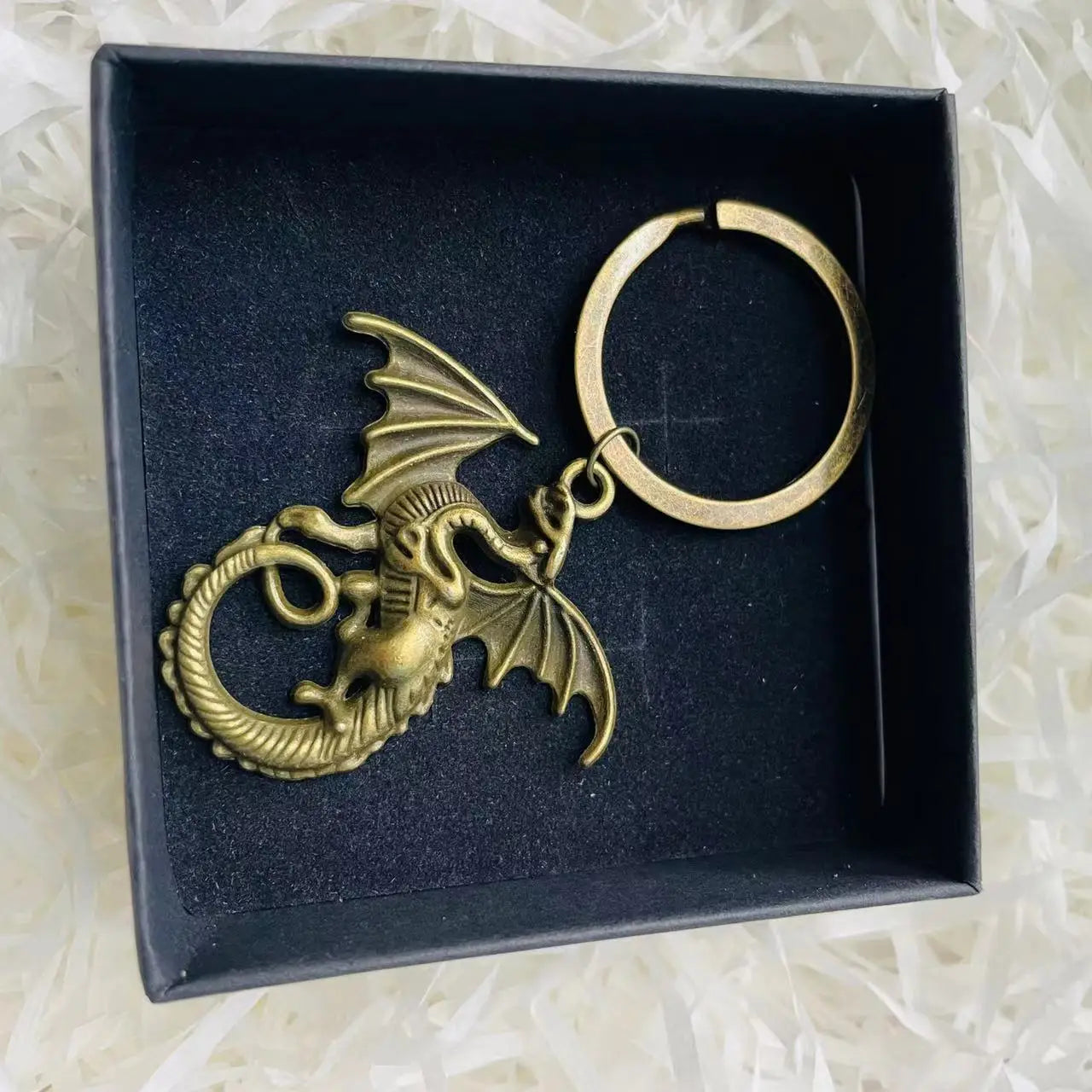 Wing Dragon Pendant Keychain Box Set Vintage Medieval Animal Fire Dragon Keyrings Halloween Christmas New Year Birthday Gift