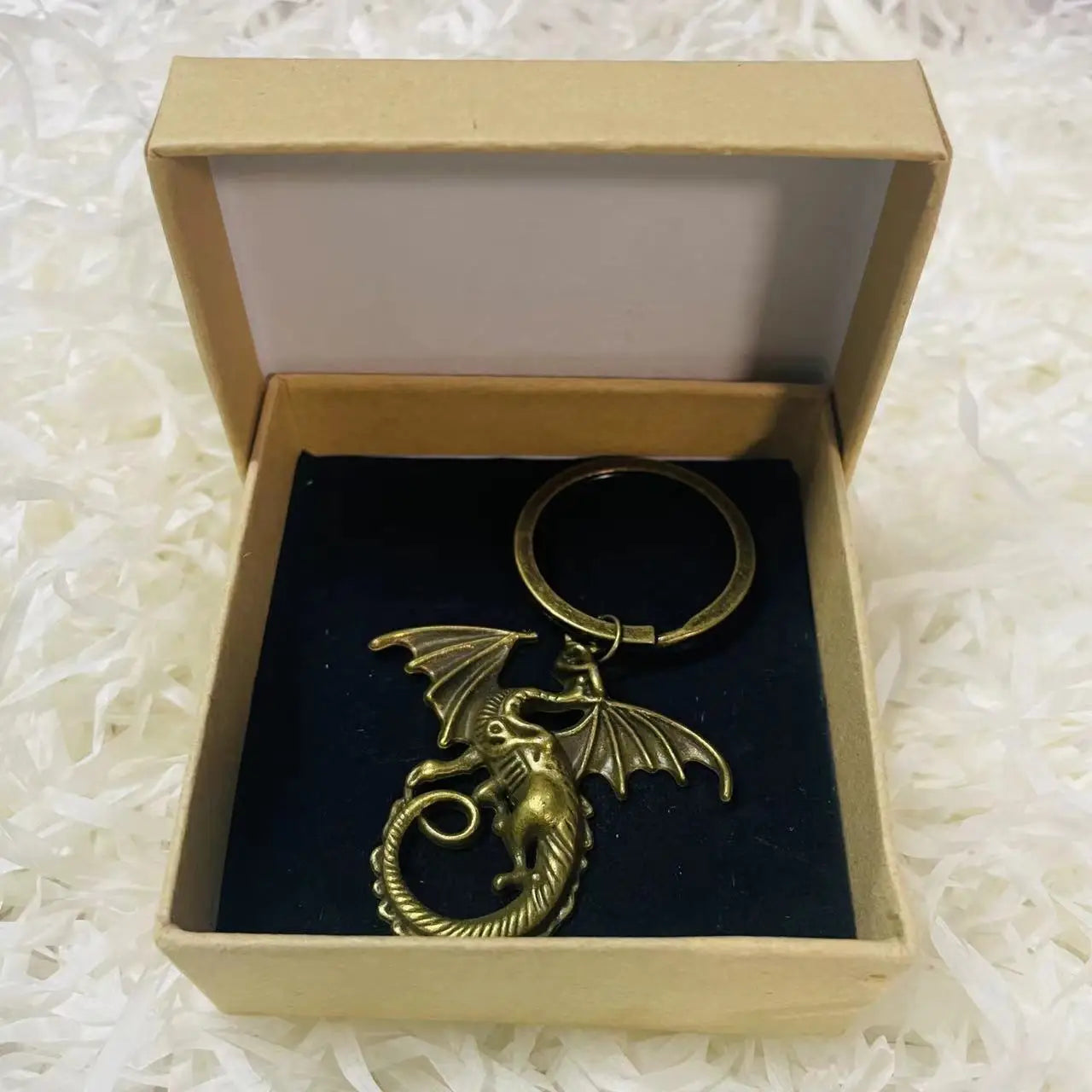 Wing Dragon Pendant Keychain Box Set Vintage Medieval Animal Fire Dragon Keyrings Halloween Christmas New Year Birthday Gift