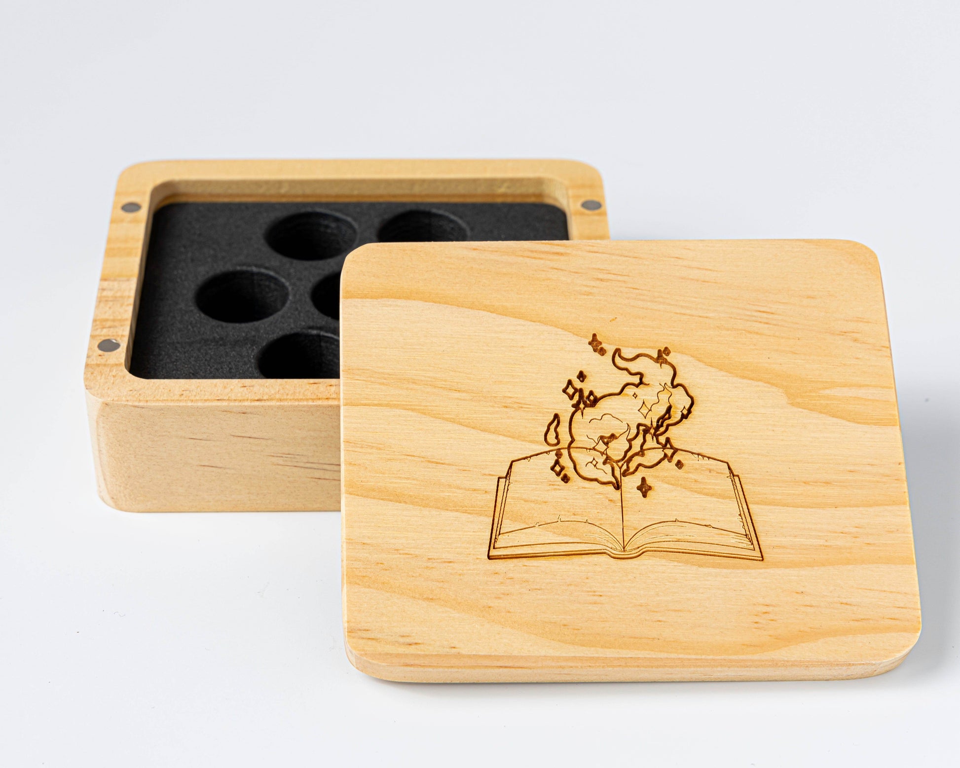 Wizard Wooden Dice Case - Pine Wood