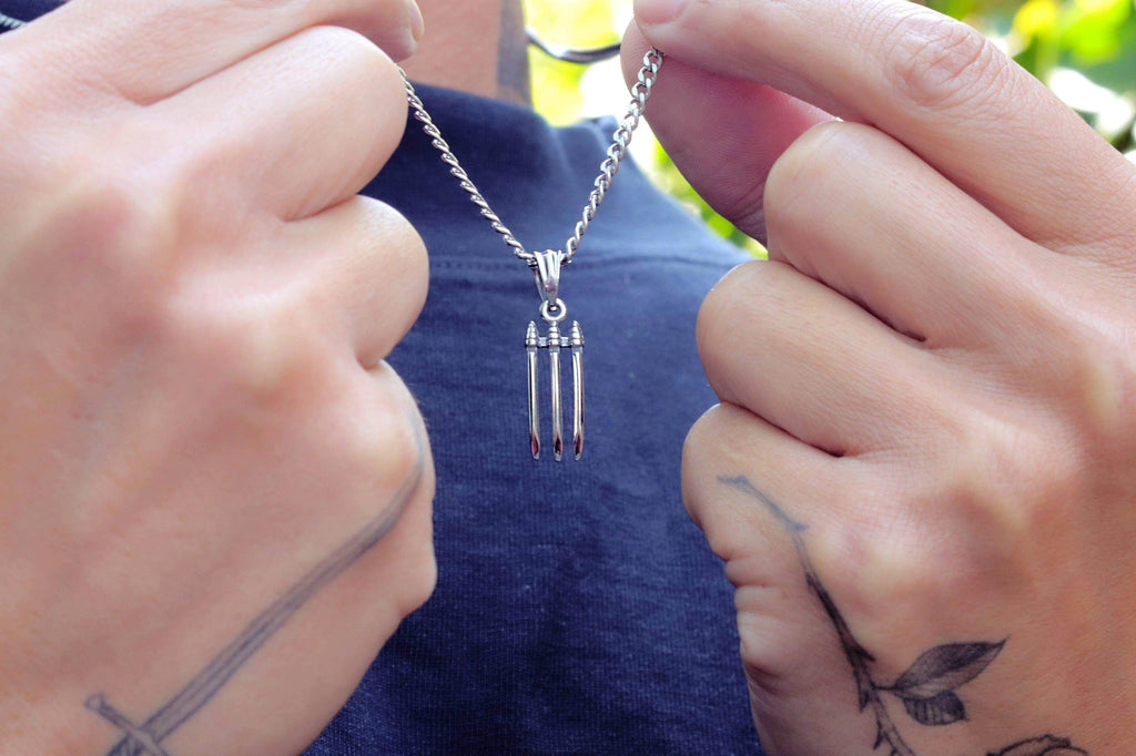 Marvel™ Wolverine Claw Necklace - Chrome