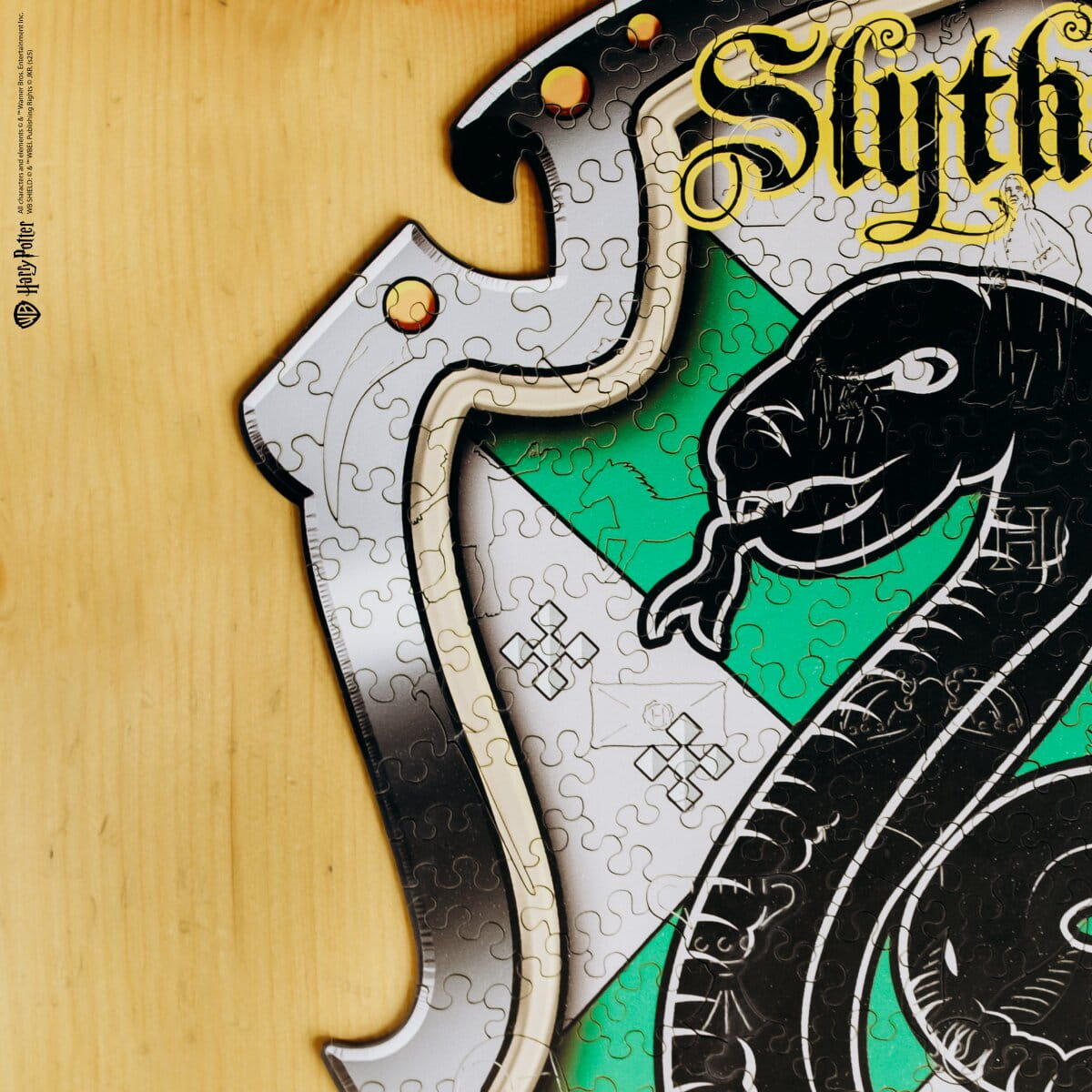 Wooden jigsaw puzzle Harry Potter Slytherin™