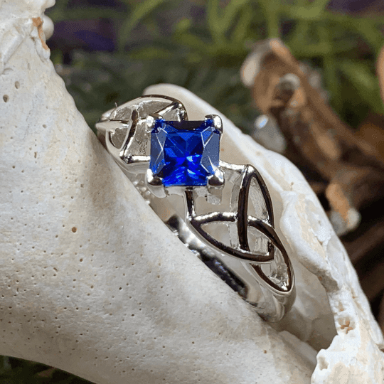 Sylvia Trinity Knot Ring - 5 / Blue Sapphire