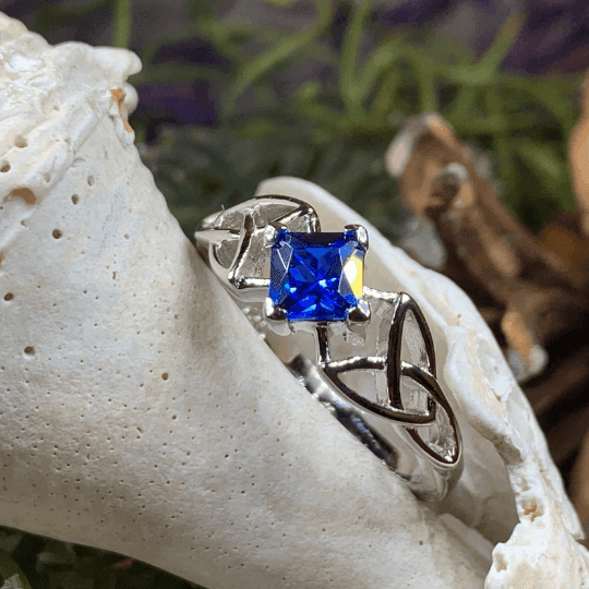 Sylvia Trinity Knot Ring - 4 / Blue Sapphire