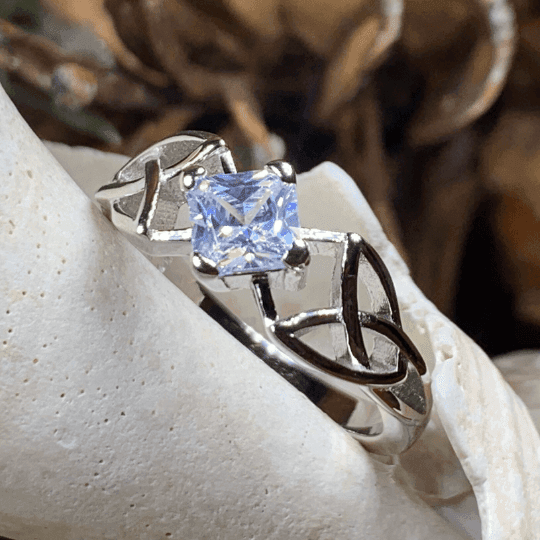Sylvia Trinity Knot Ring - 4 / Diamond CZ