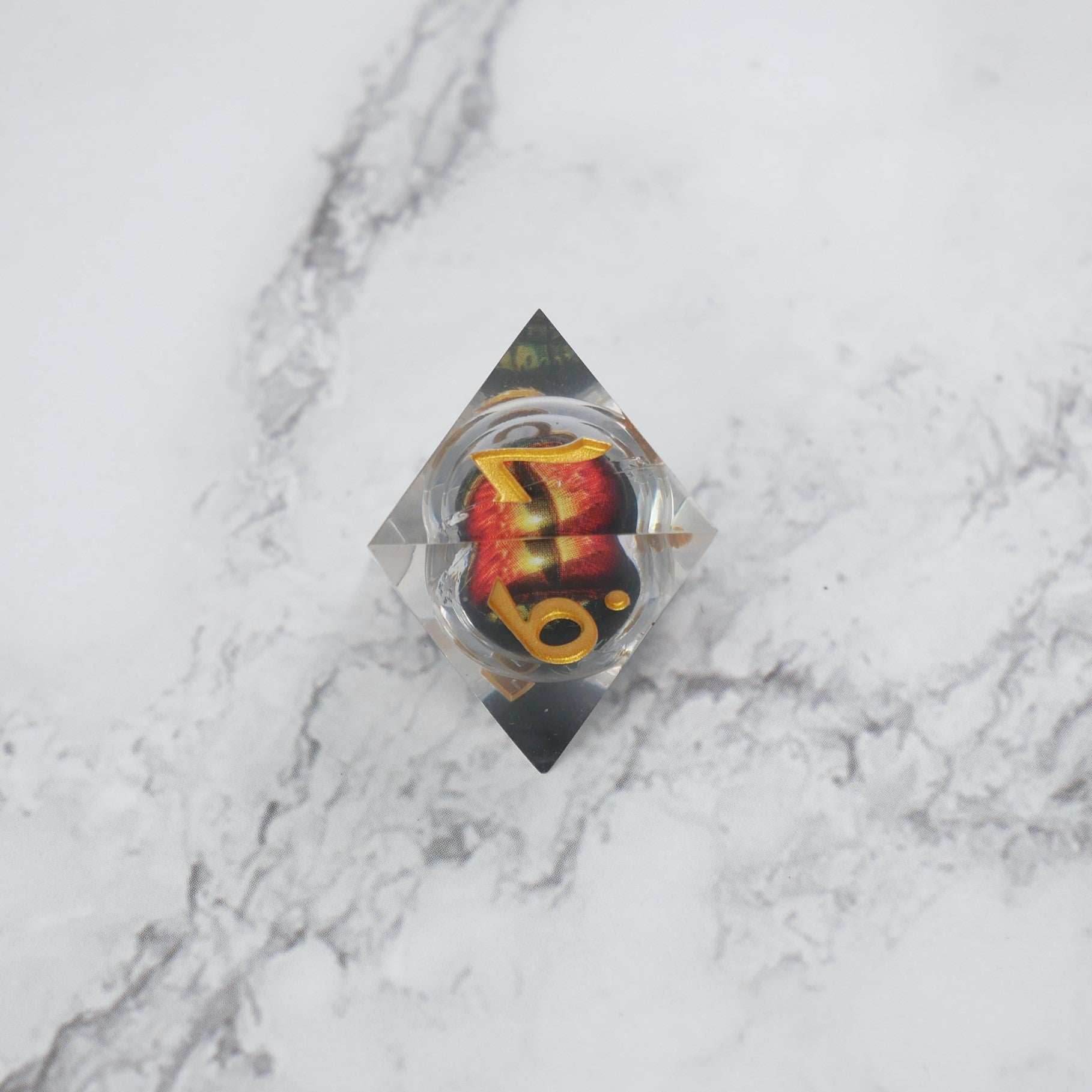 Xanathar's Eye | 7 Piece Moving Eye DnD Dice Set | Acrylic RPG Gaming Dice - 